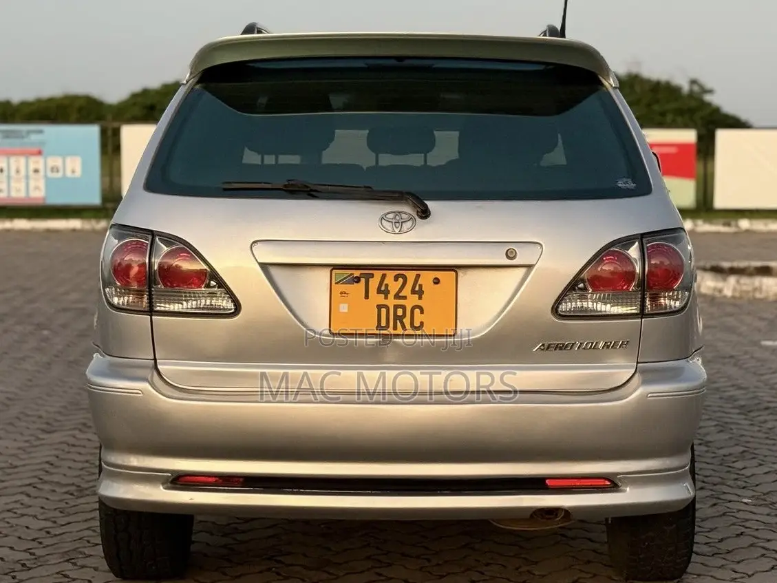 Toyota Harrier 2.4 16V 2002 Silver