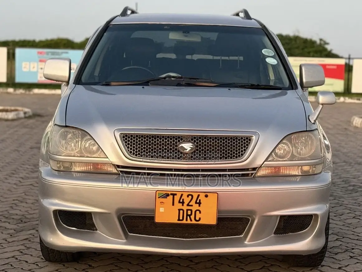 Toyota Harrier 2.4 16V 2002 Silver