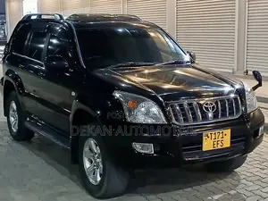 Photo - Toyota Land Cruiser Prado 3.0 D-4D 5dr 2007 Black