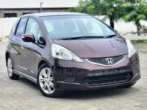 Honda Fit Sport FWD 2007 Brown