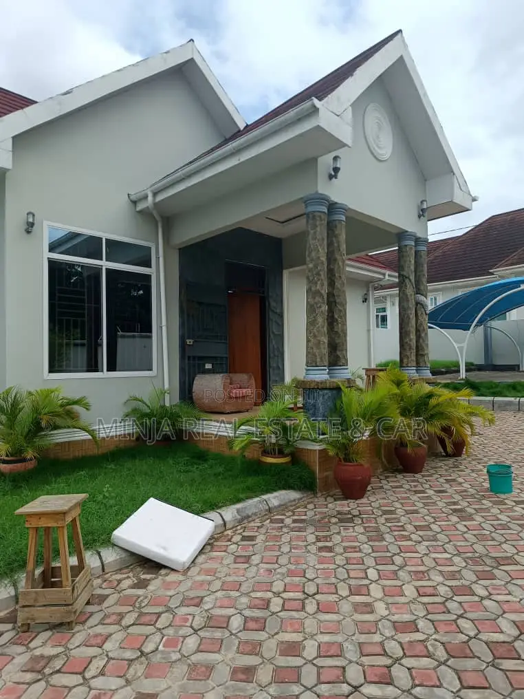 3bdrm House in Goba for rent