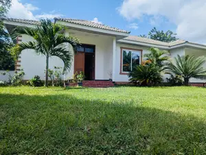 Photo - 2bdrm Apartment in Coolest Estate, Oyster Bay for rent