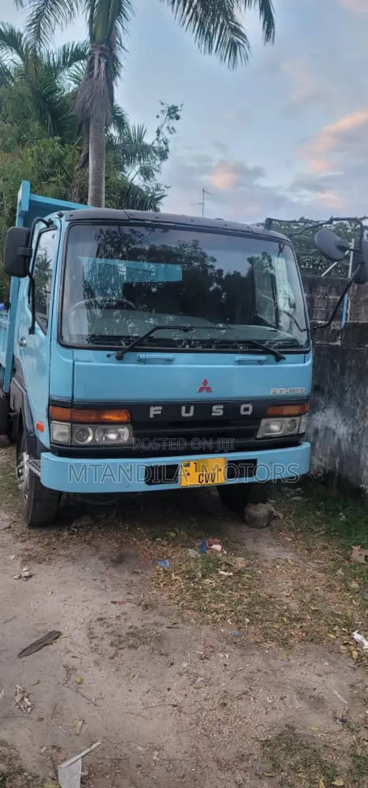 Mistubish Fuso Tiper