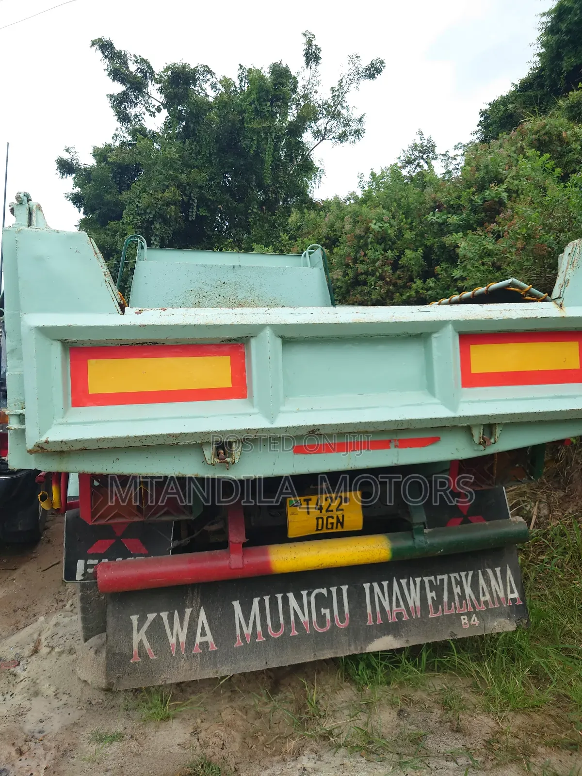 Fuso Tiper Seventeen