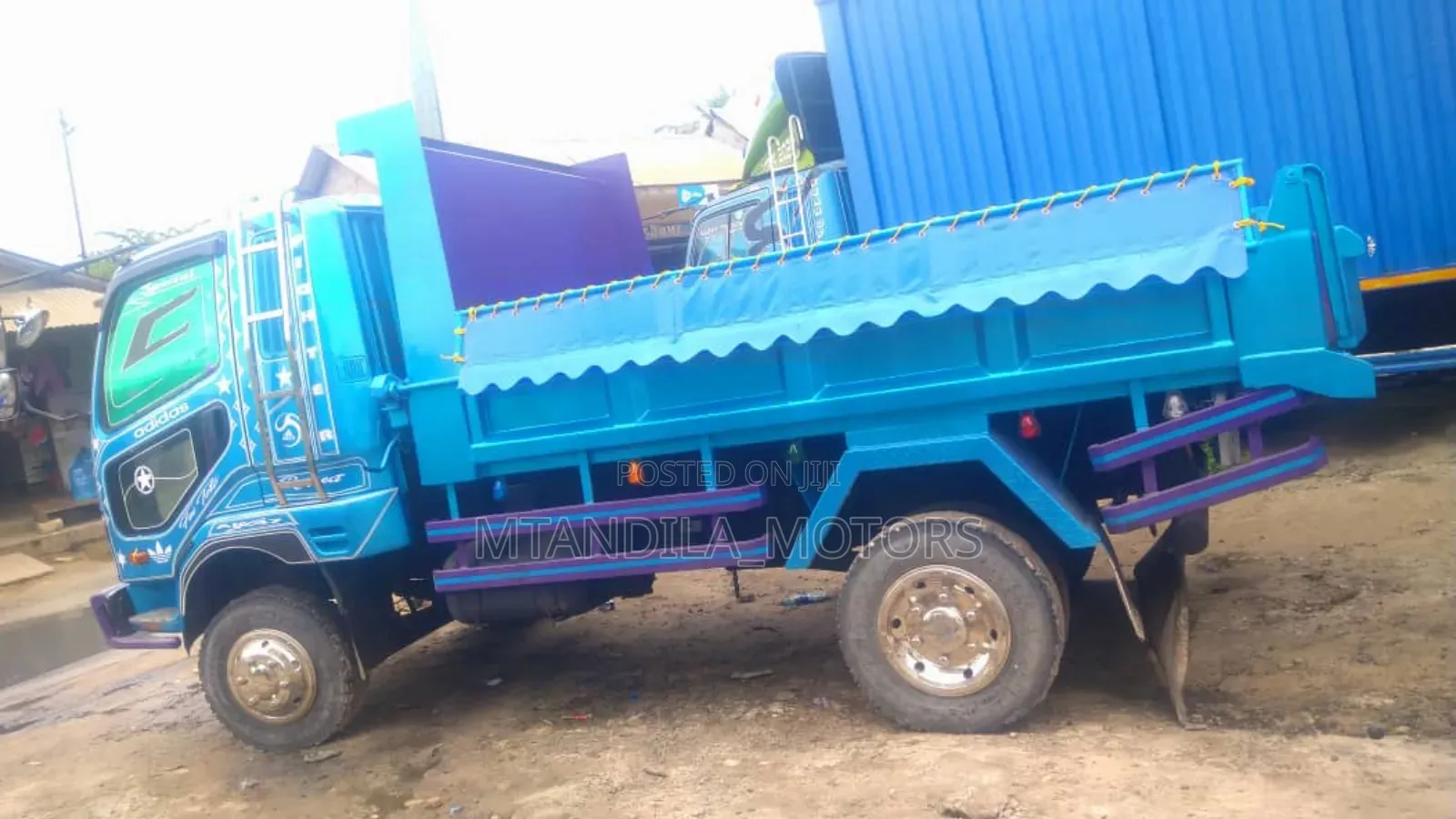 Mistubish Fuso