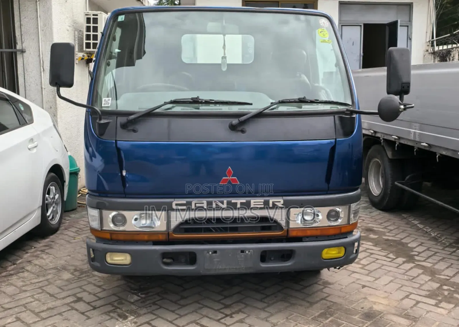Mitsubishi Canter Ya McHanga