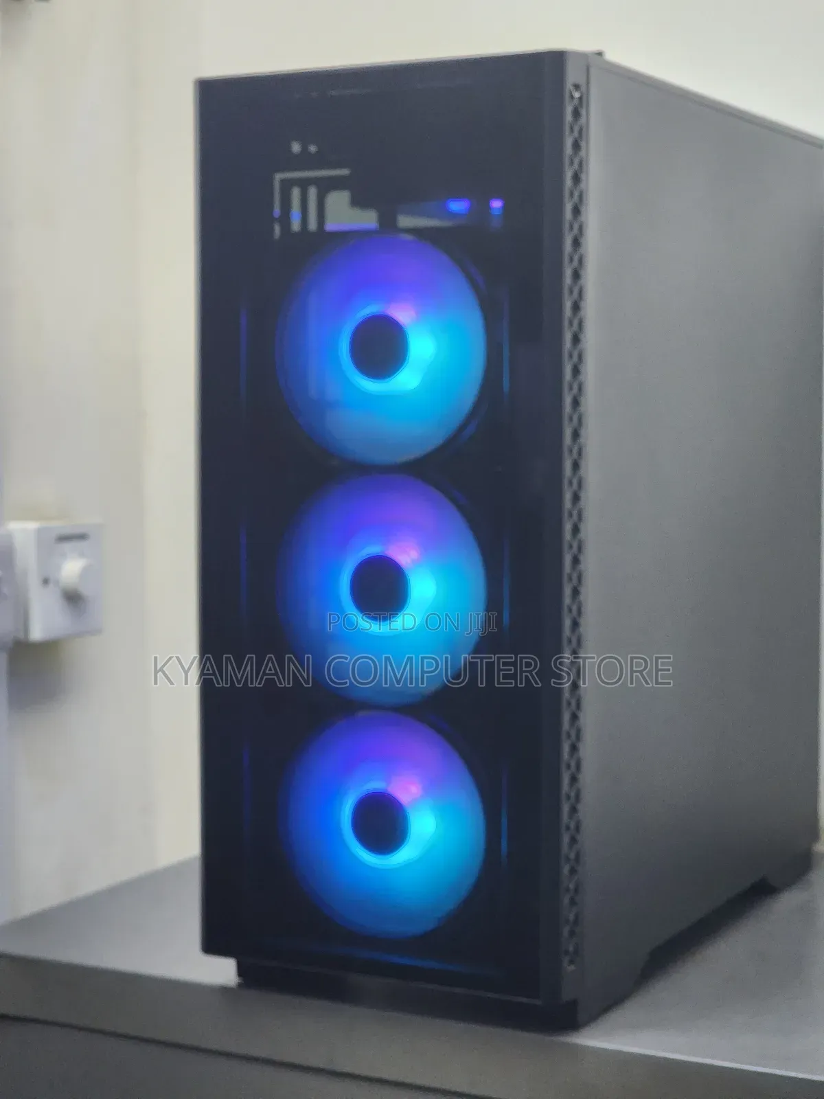 Desktop Computer Asus 8GB Intel Core I7 SSHD (Hybrid) 1T
