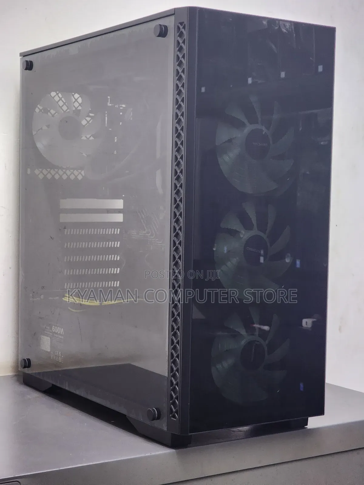 Desktop Computer Asus 8GB Intel Core I7 SSHD (Hybrid) 1T