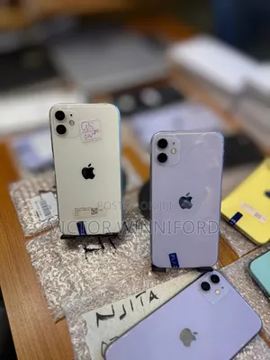 Photo - Apple iPhone 11 64 GB Blue