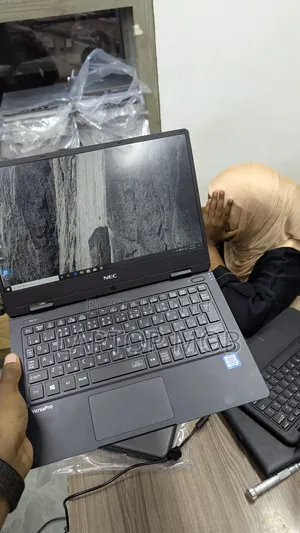 Laptop NEC N22G 8GB Intel Core I5 SSD 256GB
