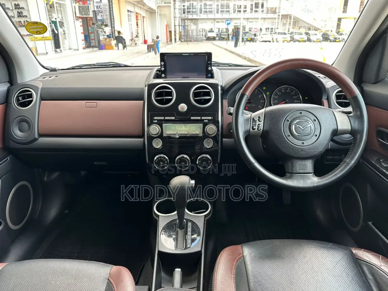 Mazda Verisa 2009 Beige