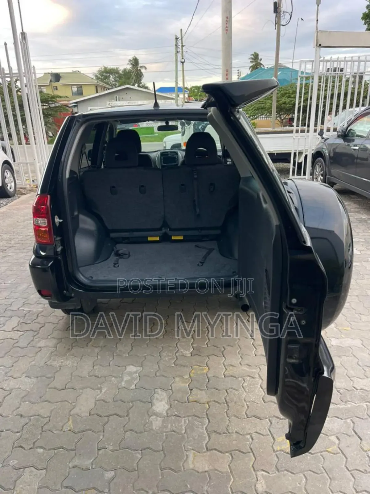 Toyota RAV4 2004 Black