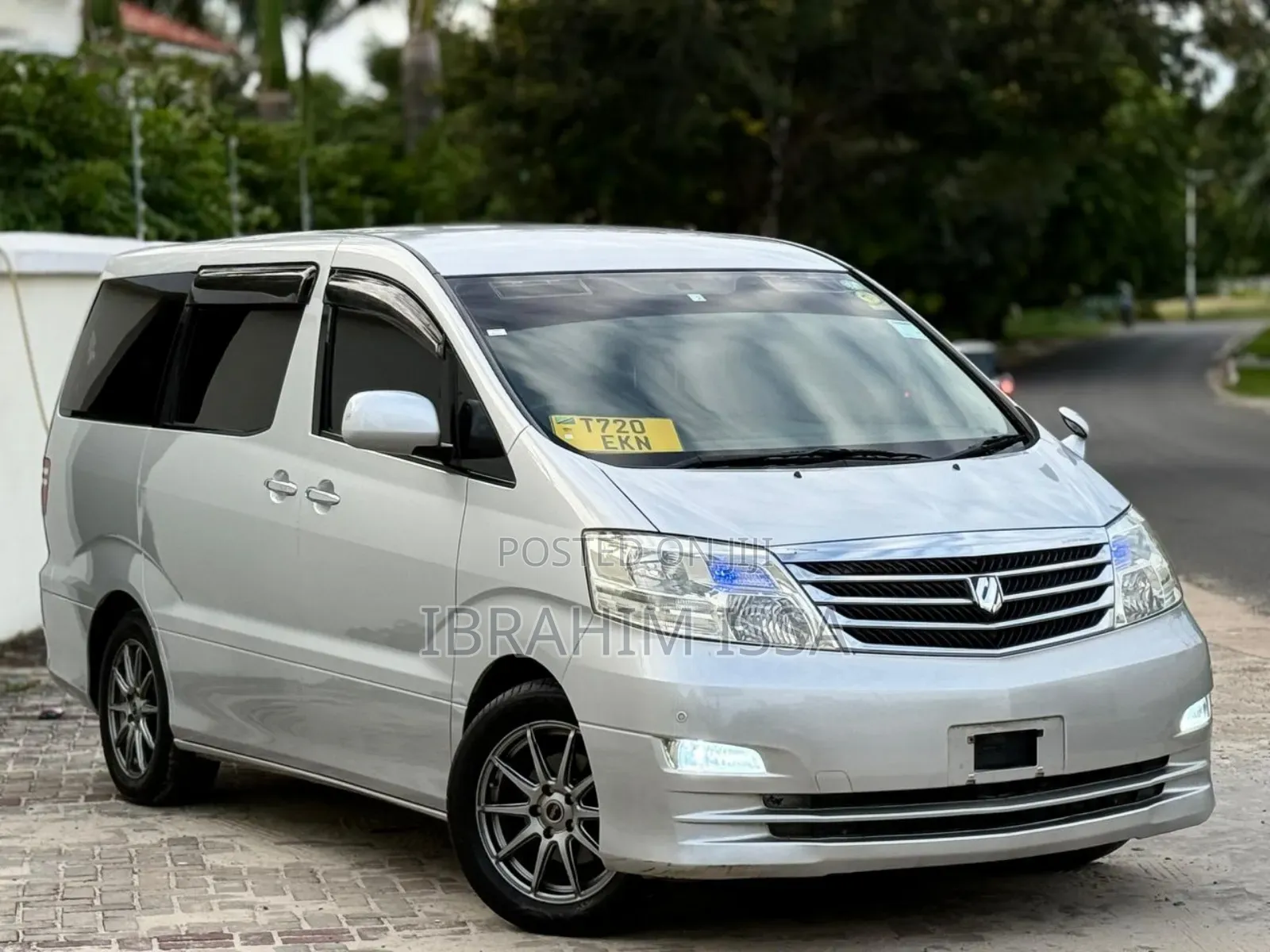 Toyota Alphard 2006 Pearl