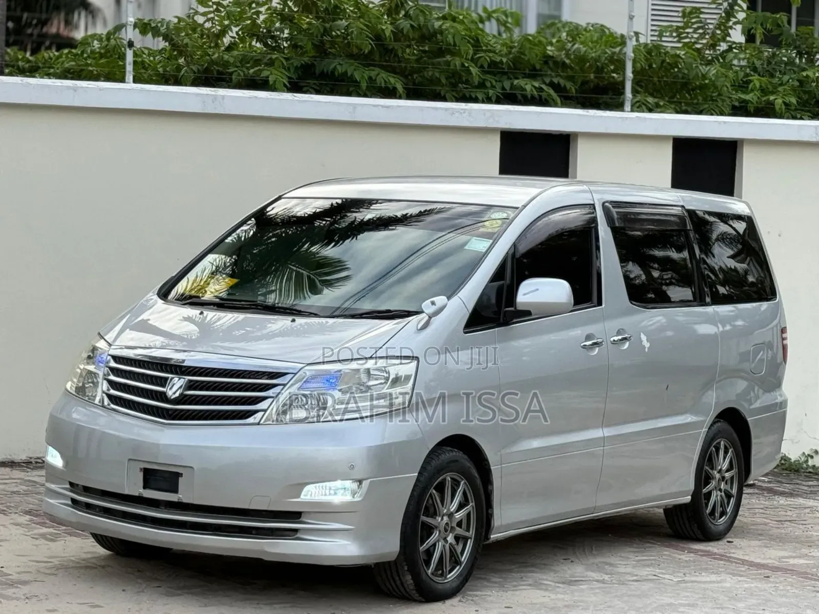 Toyota Alphard 2006 Pearl