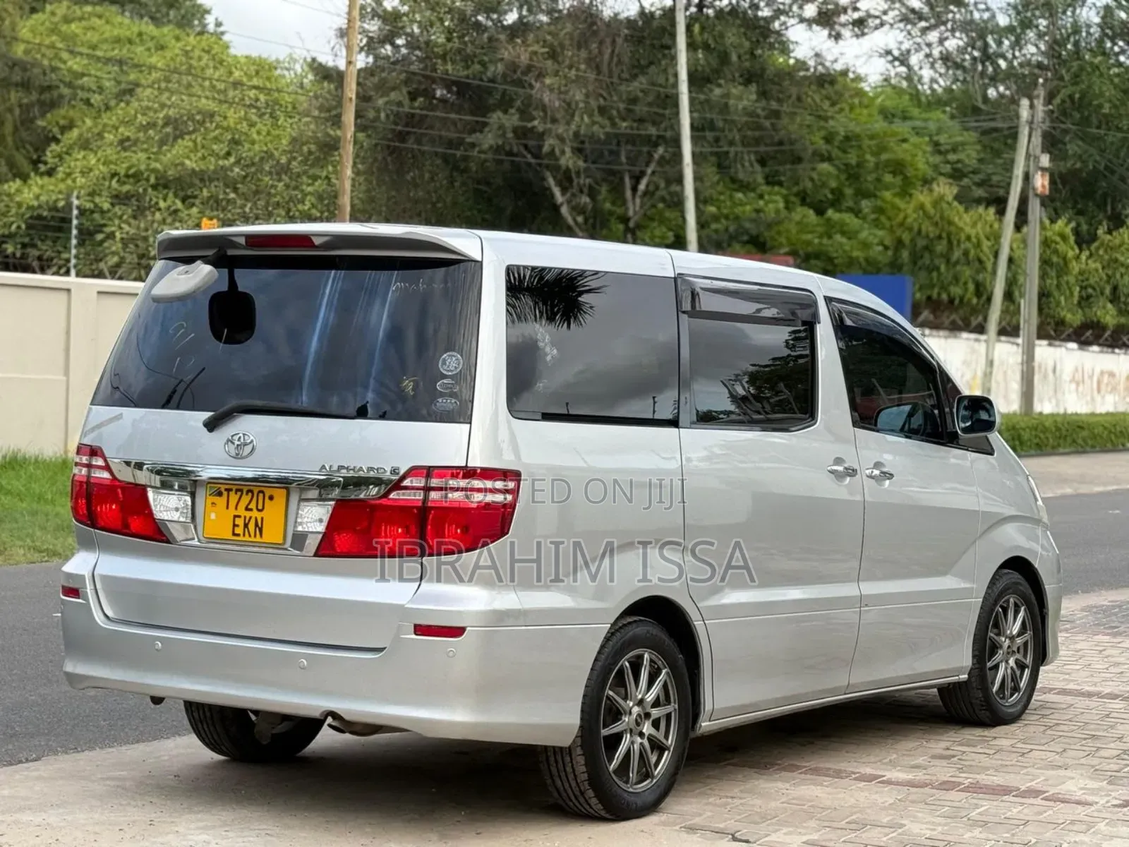 Toyota Alphard 2006 Pearl