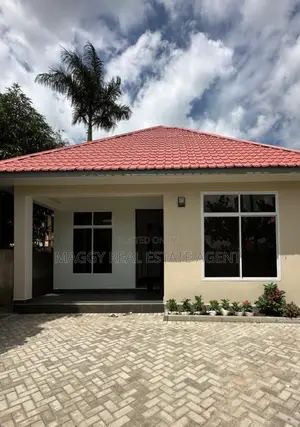 3bdrm House in Ununio, Kunduchi for rent