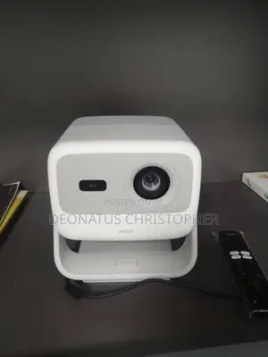 Jmgo N1s Infinity Triple Laser Projector