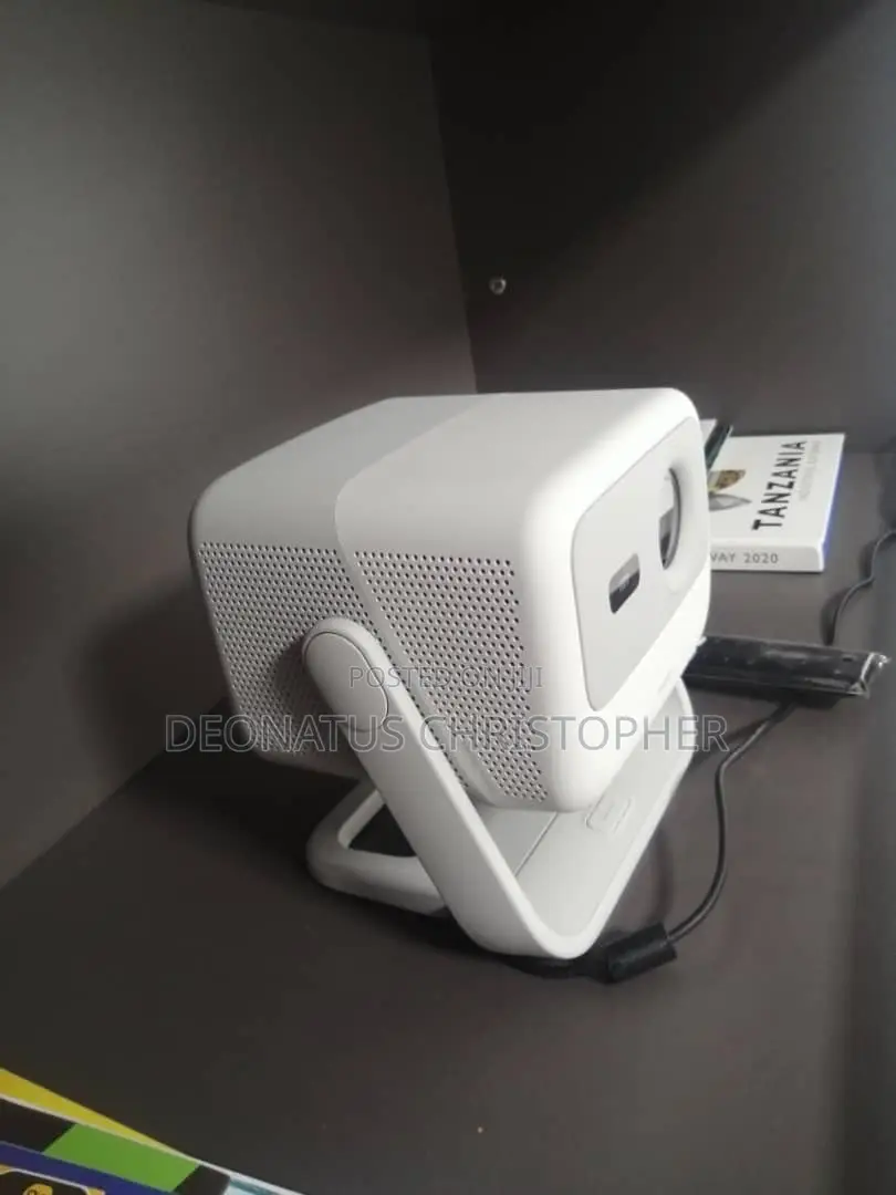 Jmgo N1s Infinity Triple Laser Projector