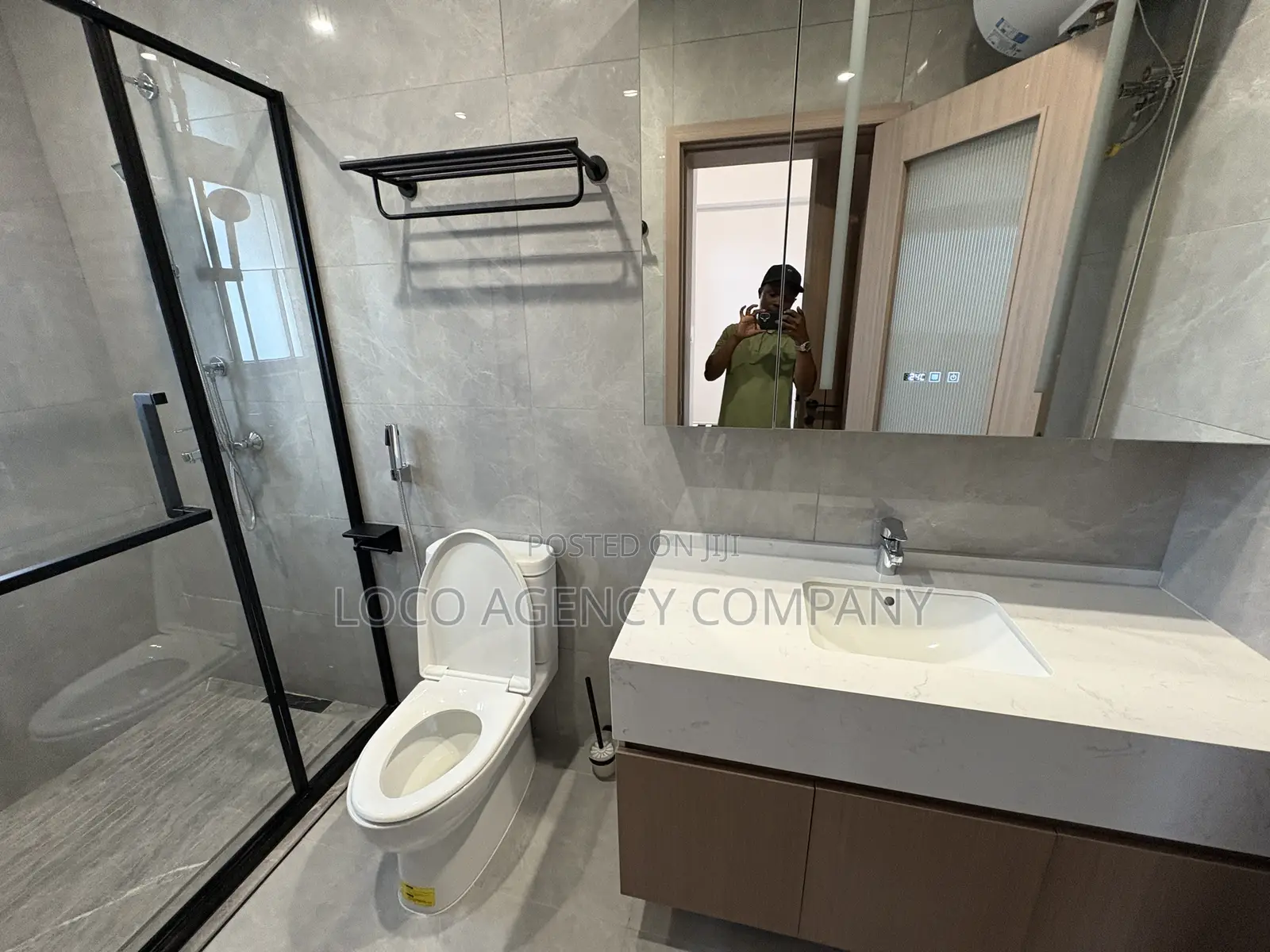 Furnished 3bdrm Apartment in Trusted Real Estate, Oyster Bay for rent