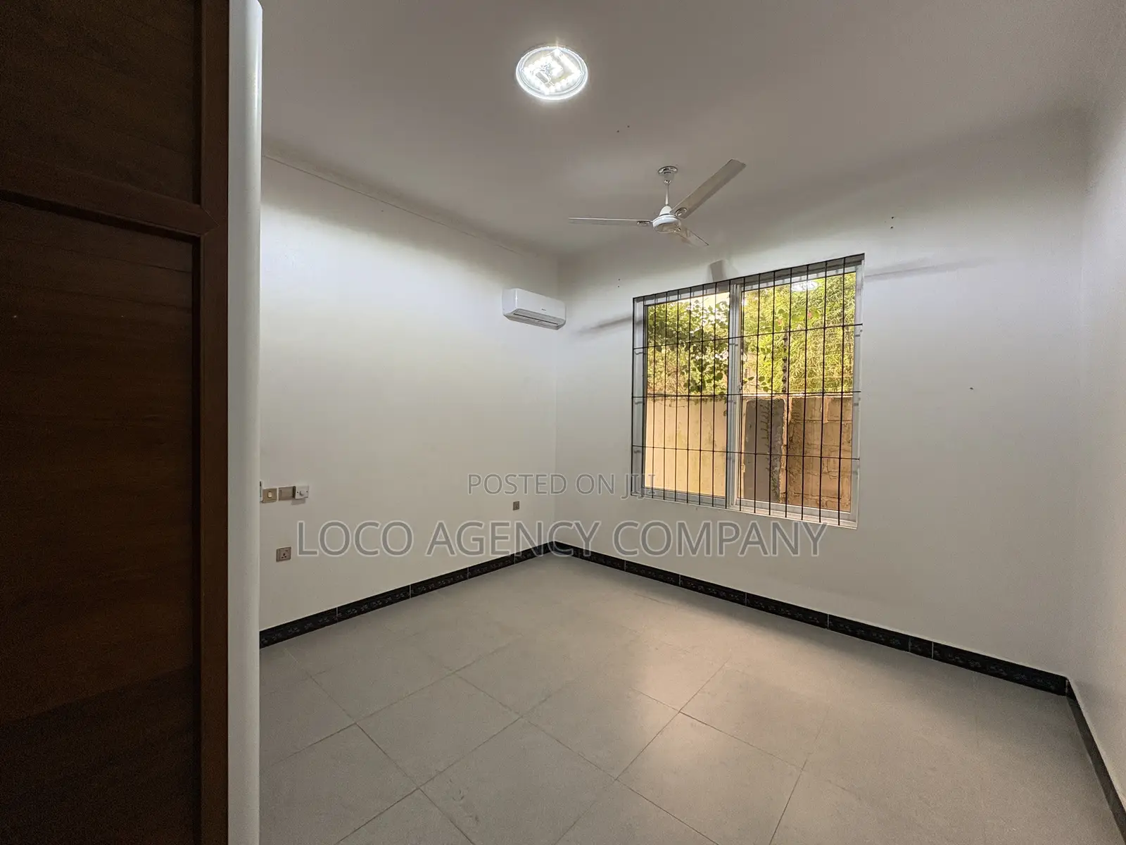2bdrm Villa in Trusted Real Estate, Oyster Bay for rent