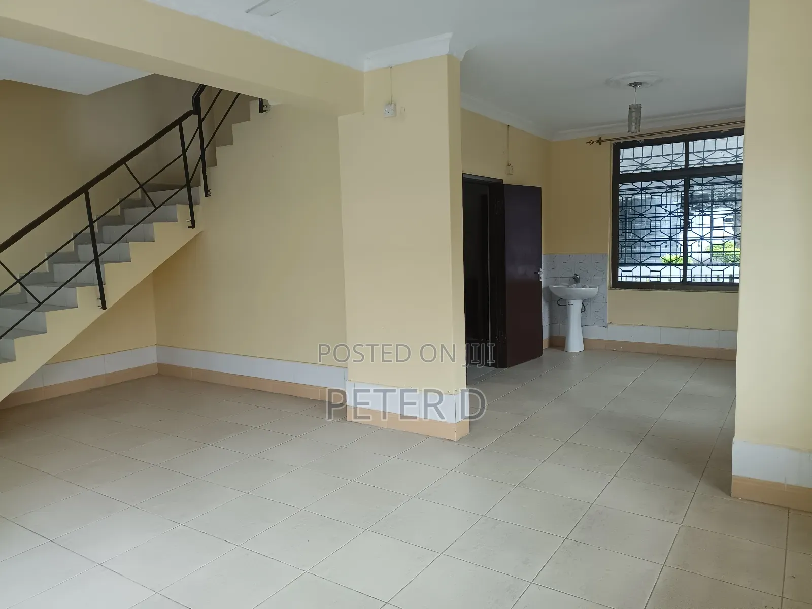3bdrm Apartment in Upanga West for rent