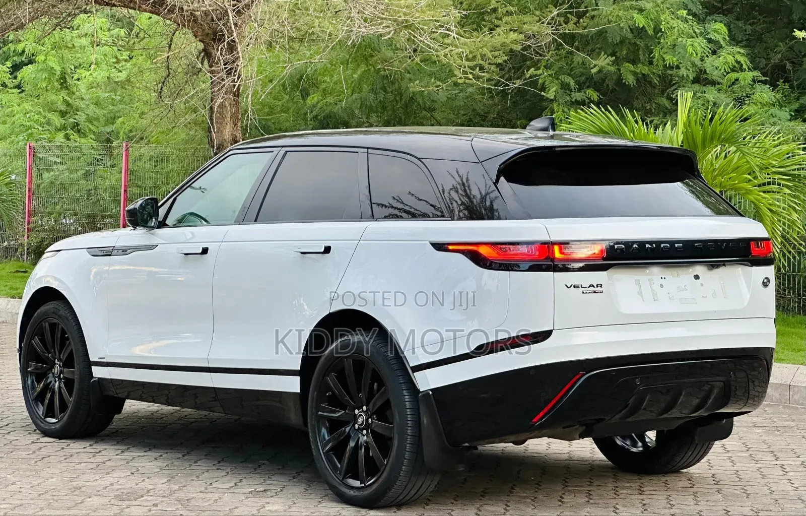 Land Rover Range Rover Velar 2018 Pearl