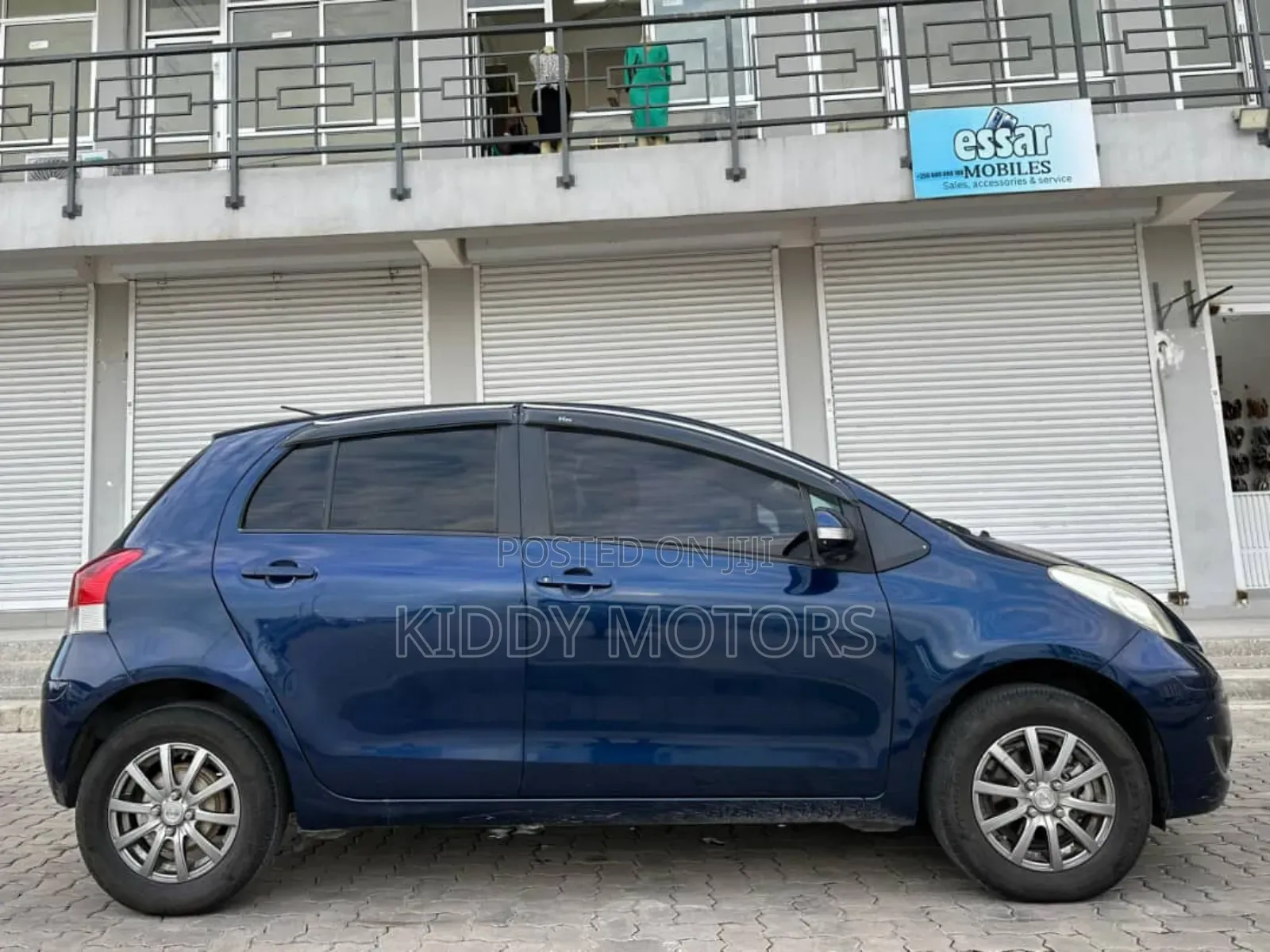 Toyota Ractis 2012 Black