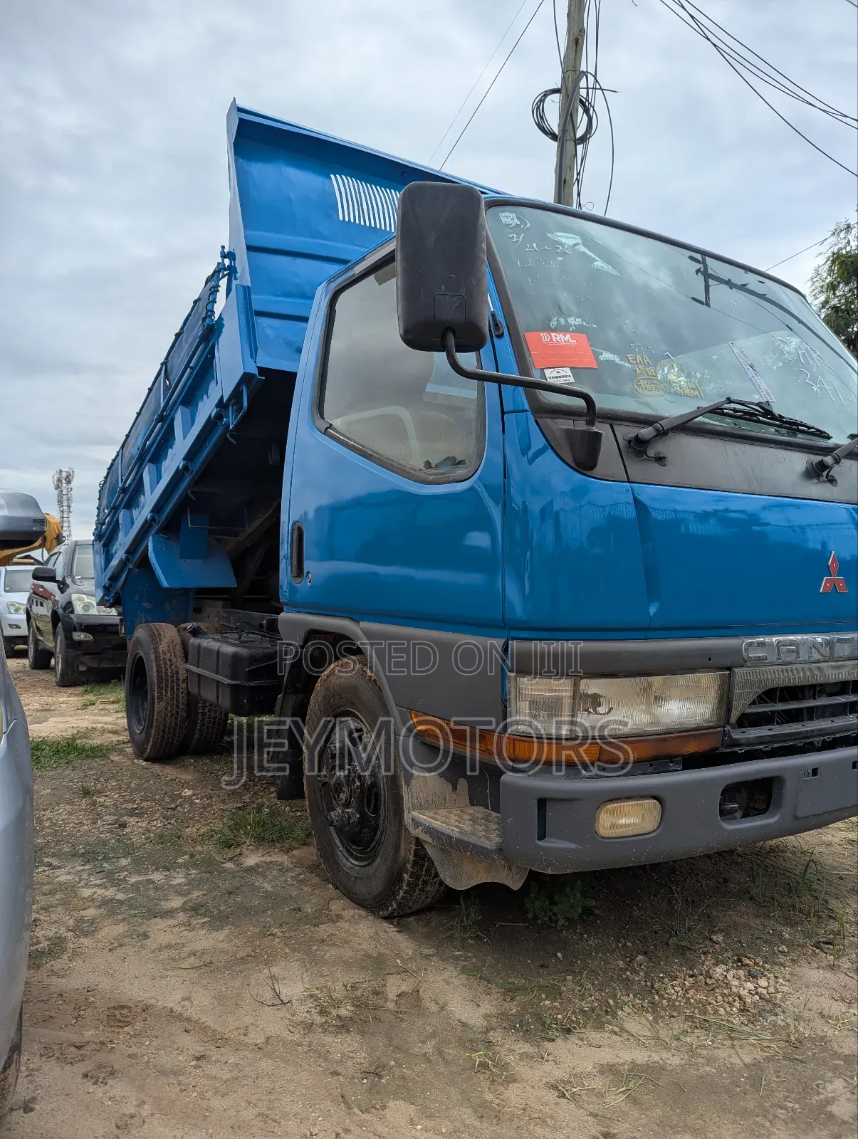 Mitsubishi Canter