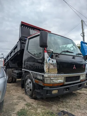 Mitsubishi Canter ( Chasis)