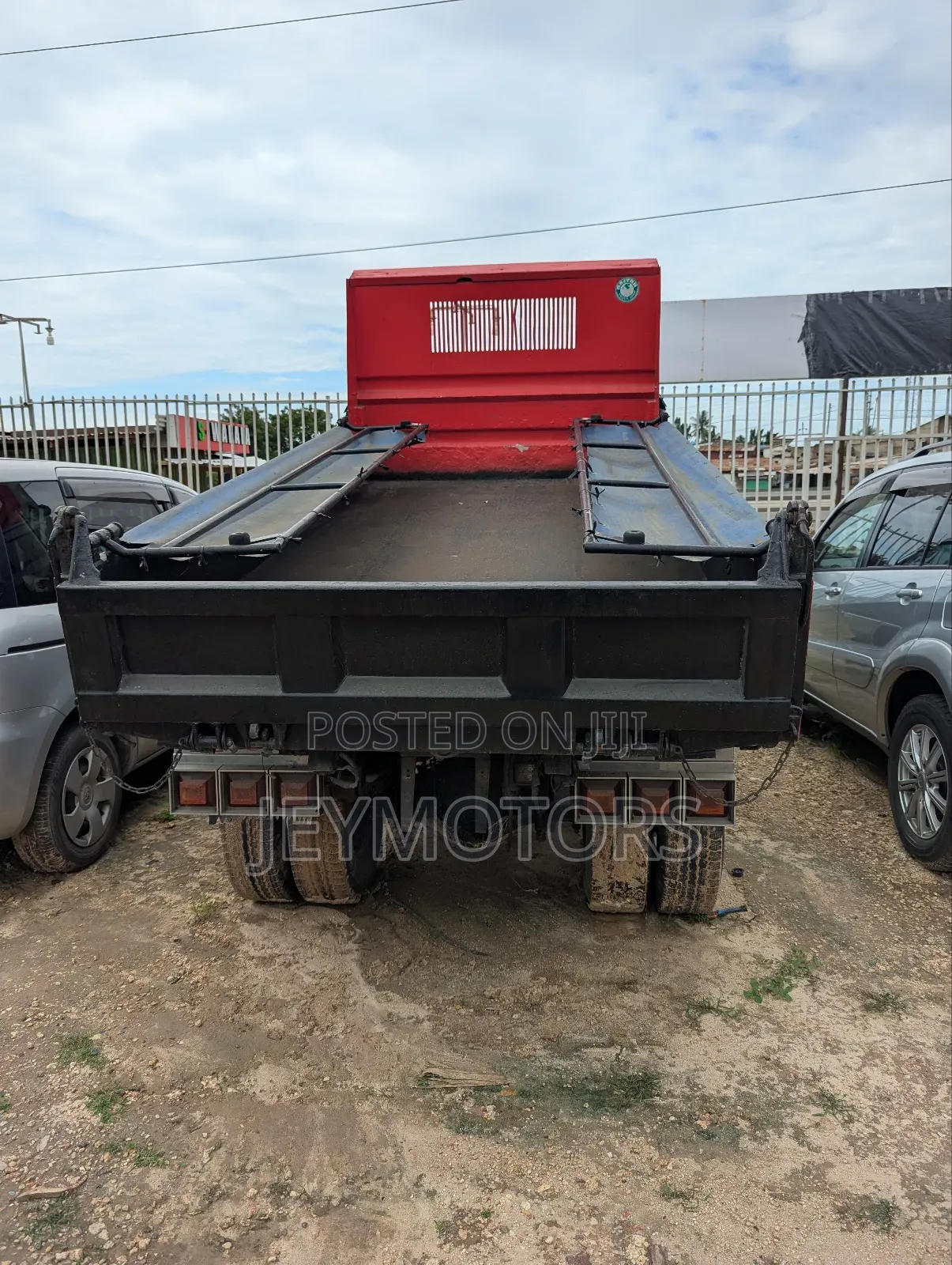 Mitsubishi Canter ( Chasis)