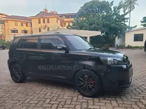 Toyota Corolla Rumion 2010 Black