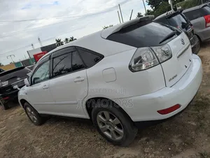 Toyota Harrier 2006 White
