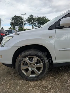 Toyota Harrier 2006 White