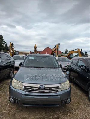 Subaru Forester 2009 Gray