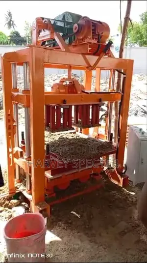 Vibrator Motor Na Brake Motor on Block Machine