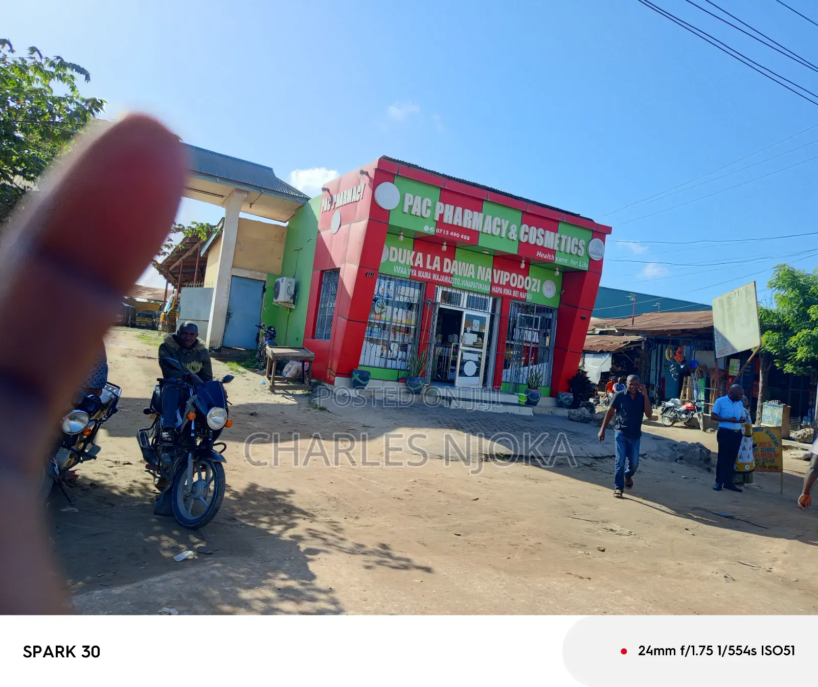Fremu 35 Na Ukumbi Zinauzwa Ukonga Moshibar.