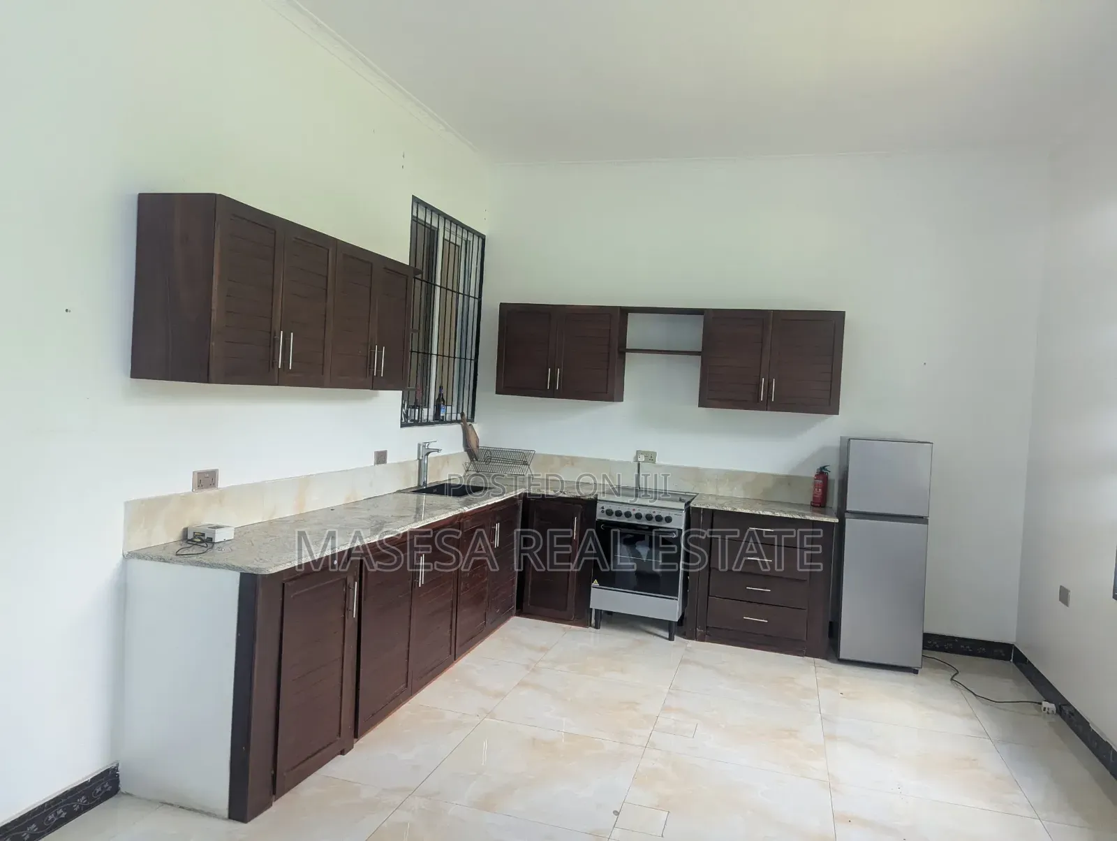 2bdrm Villa in Oyster Bay for rent