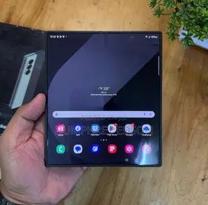 New Samsung Galaxy Z Fold6 256 GB Gold