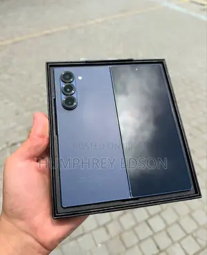 New Samsung Galaxy Z Fold6 256 GB Blue
