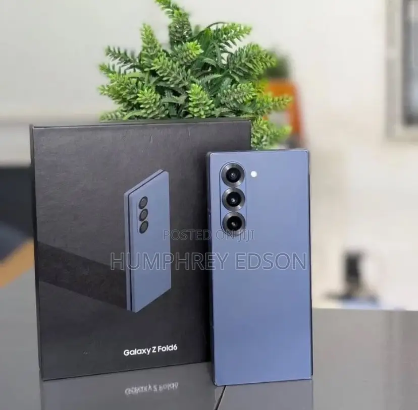 New Samsung Galaxy Z Fold6 256 GB Blue