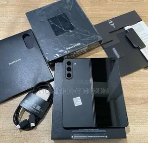 New Samsung Galaxy Z Fold 5 256 GB Black
