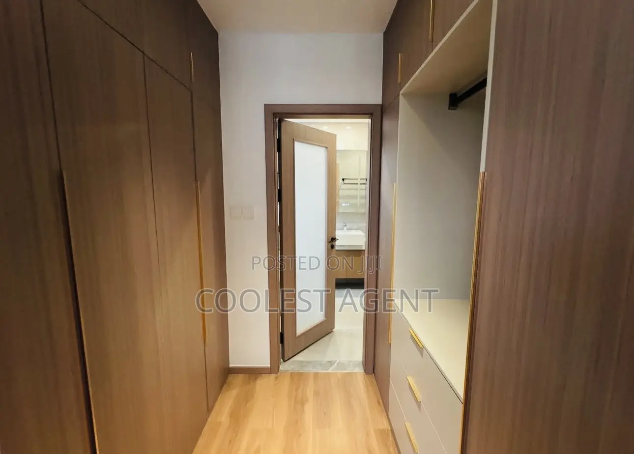 3bdrm Apartment in Coolest Estate, Masaki for sale