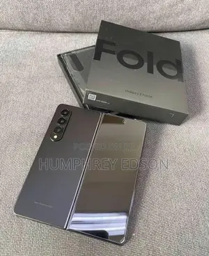 New Samsung Galaxy Z Fold4 256 GB Black
