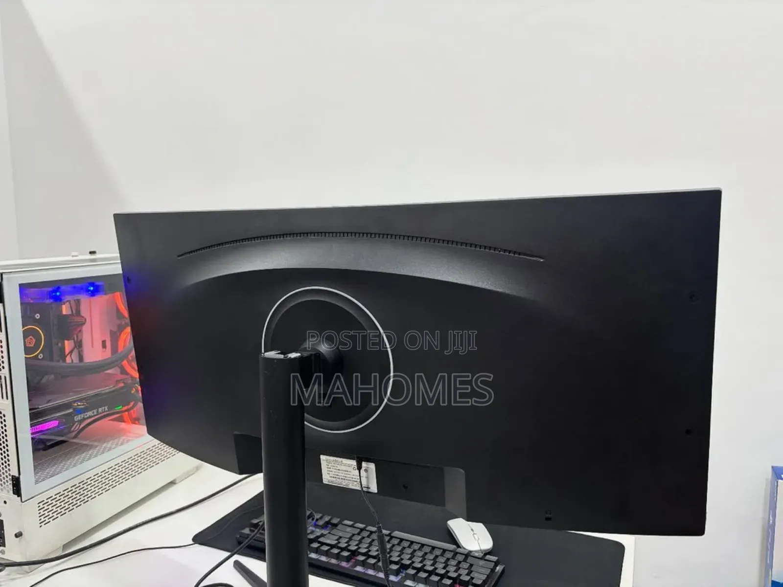Curved Screen Monitorsize- 34 Inch144hz4k