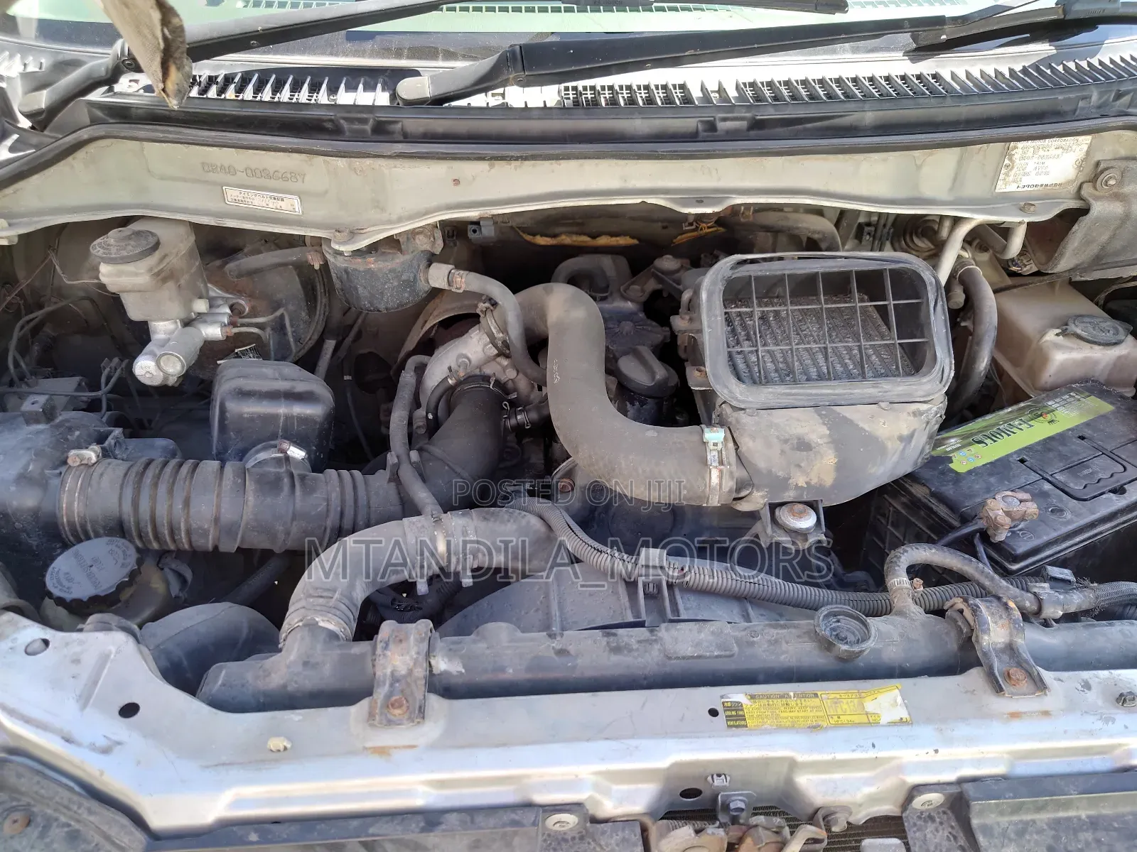 Toyota Noah 2003 Silver