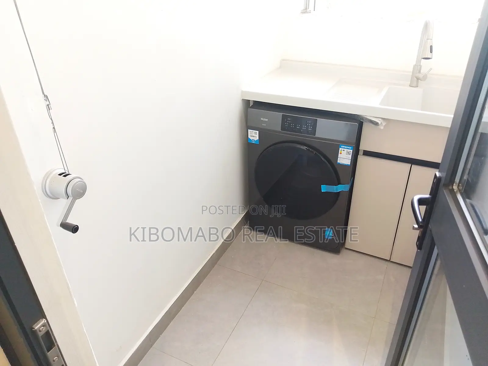 Furnished 1bdrm Apartment in Masaki for sale