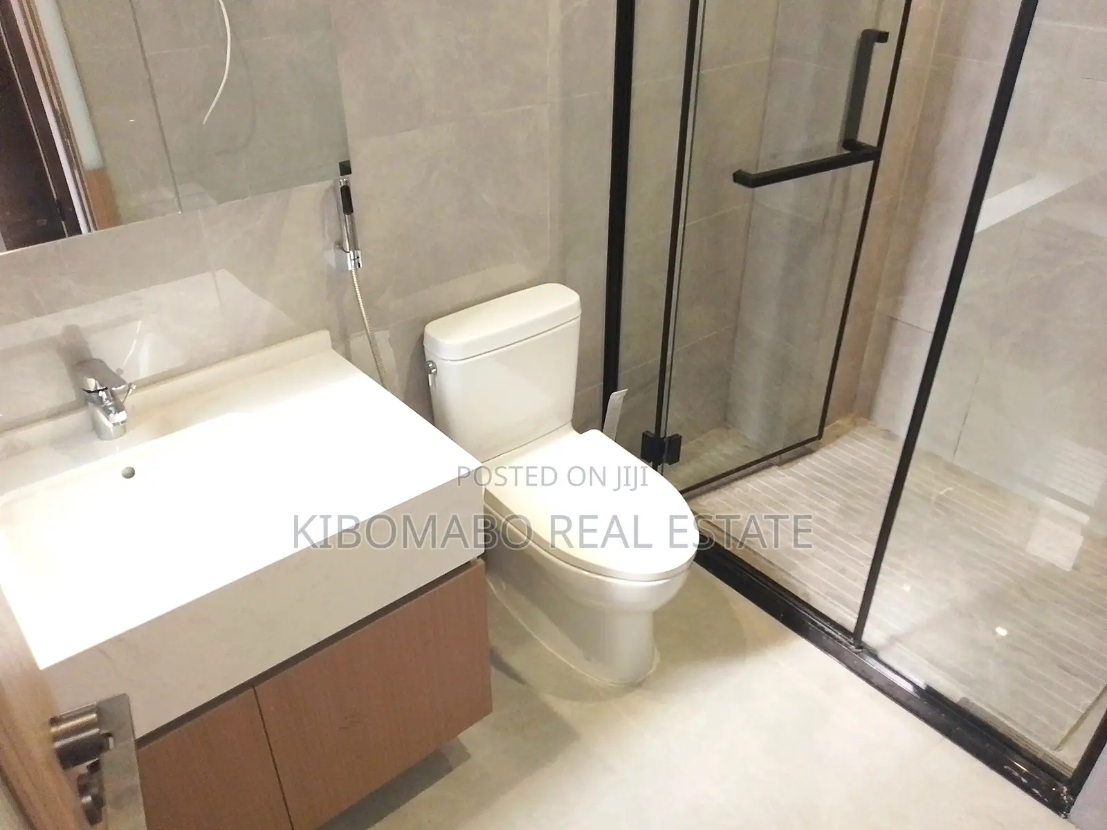 Furnished 1bdrm Apartment in Masaki for sale