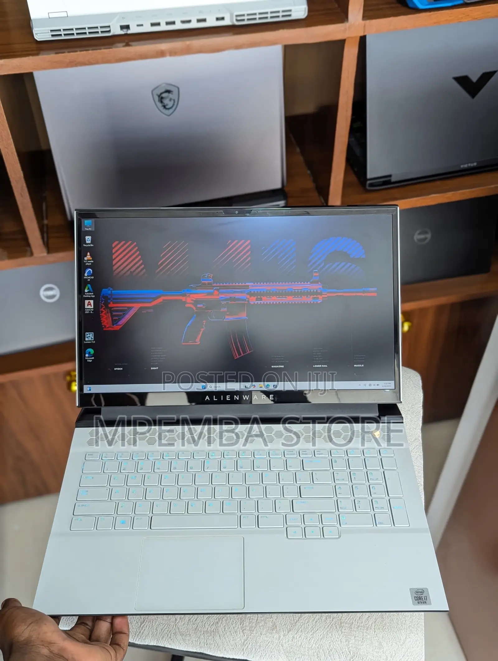 New Laptop Dell Alienware 17 R3 16GB Intel Core I7 SSD 1T