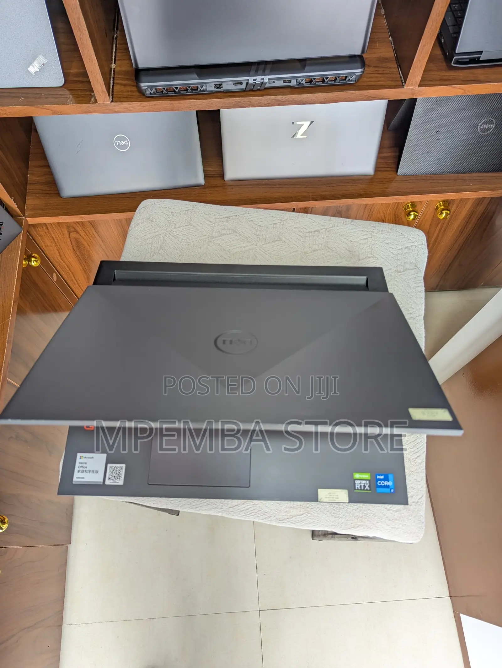 New Laptop Dell G15 5535 16GB Intel Core i7 SSD 1T