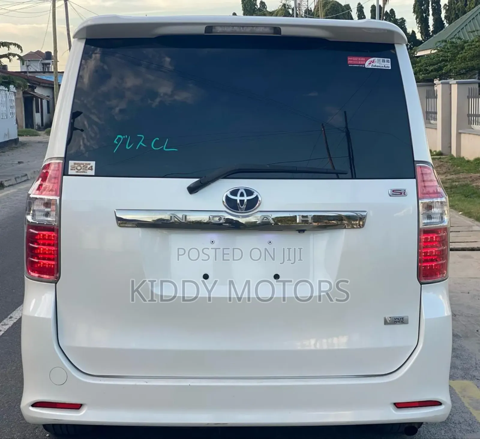 Toyota Noah 2009 Pearl